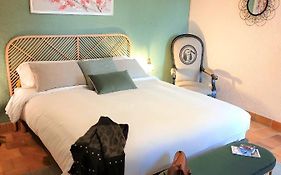 Terre Et Eau La Chambre D'Hotes Du Jardinier Sevremont