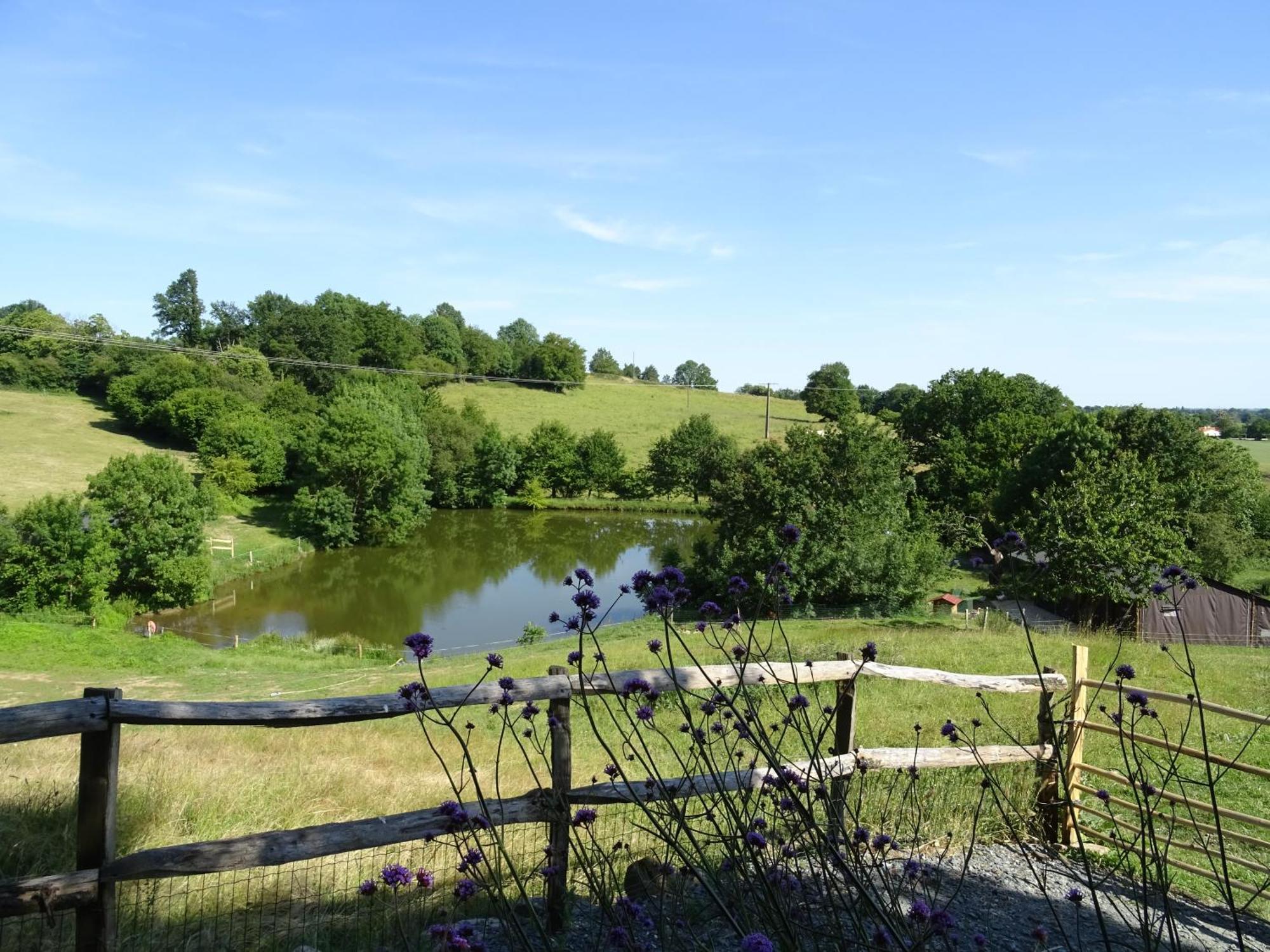 Terre Et Eau La Chambre D'Hotes Du Jardinier Sevremont Extérieur photo